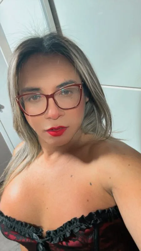 Acompanhante Trans Àgatha Alves em Curitiba