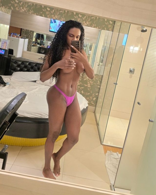 Acompanhante Trans Ágatha Bellini em Almas