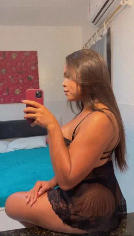 Acompanhante Trans Aghata Lima em Garanhuns