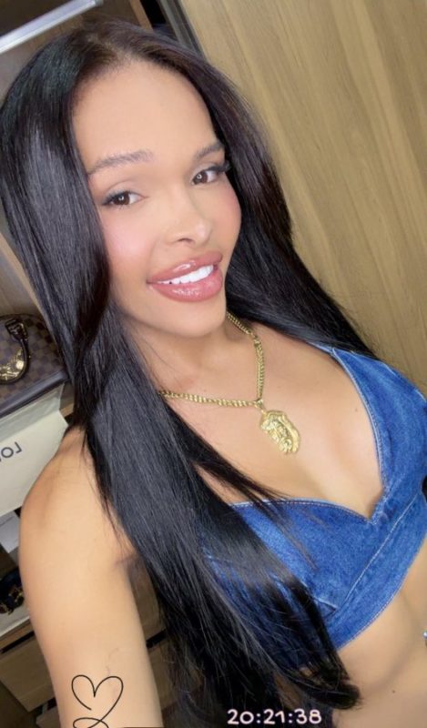 Acompanhante Trans Aghata Verás em Cuiabá