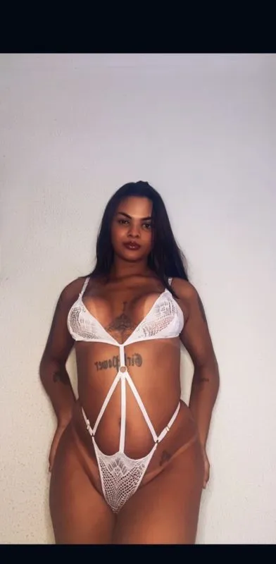 Amanda Pontes - Sem Local