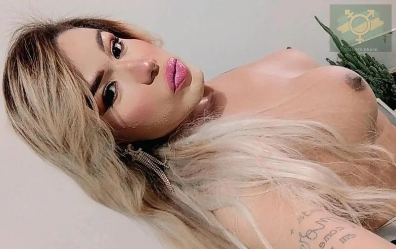 Transex acompanhante Cuiabá,  Amandha Benini