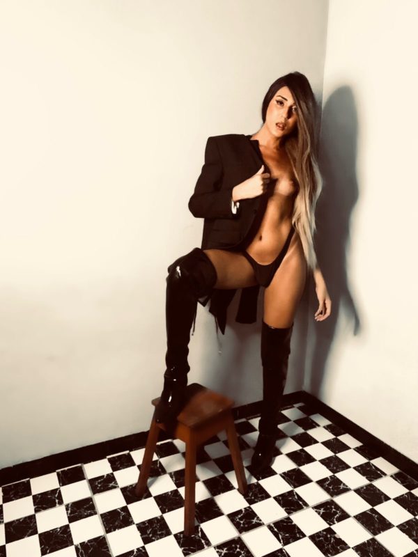 Acompanhante Trans Anitta Sinclair em Fortaleza