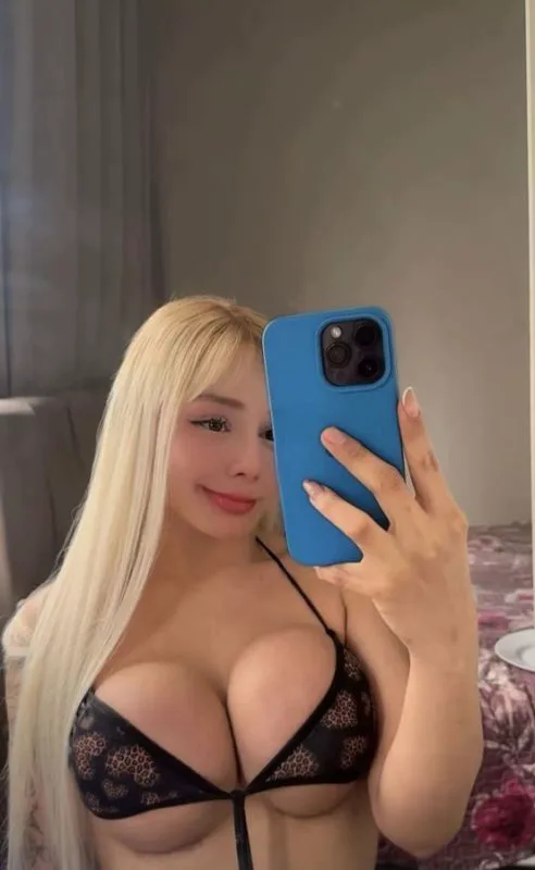 Acompanhante Trans Anne em Curitiba
