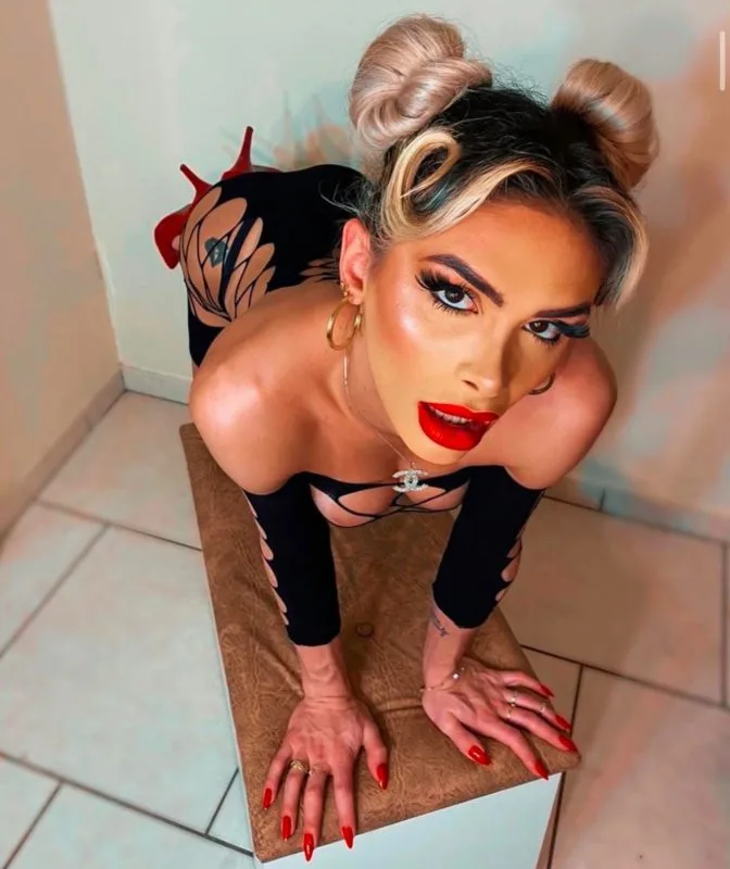 Acompanhante Trans Antonella em Porto Alegre - Foto 18 - Transex Brasil