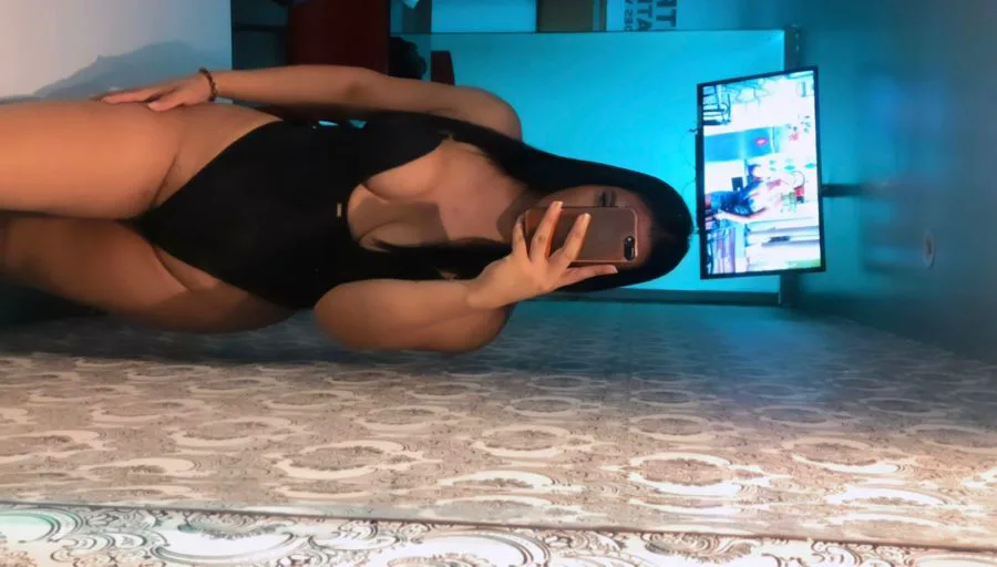Acompanhante Antonella Valentina em Suzano