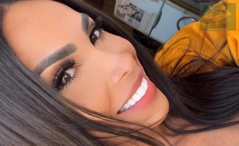 Ariella Mendonça