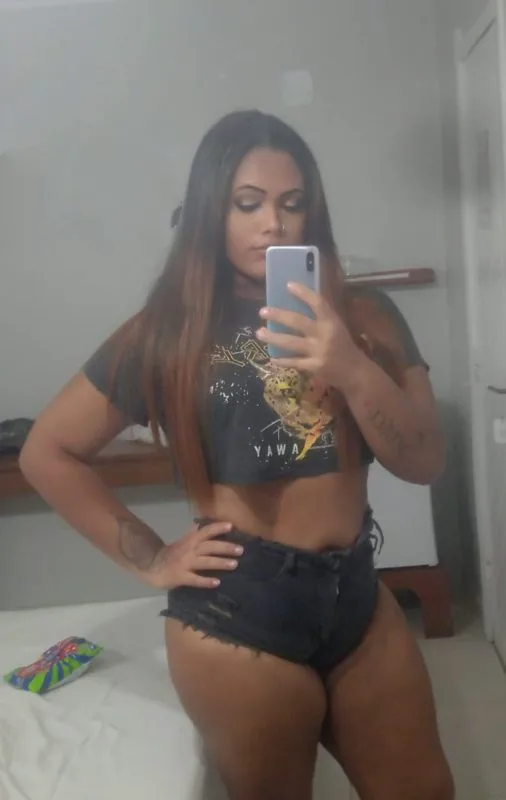 Acompanhante Arielle Lopez em Macaé