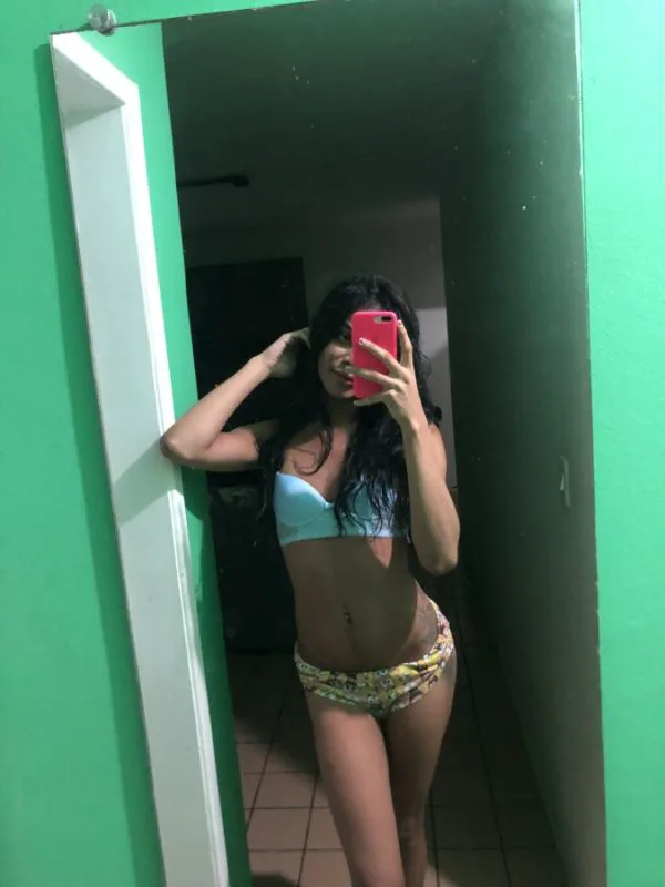 Acompanhante Ayarla Menezes em Olinda