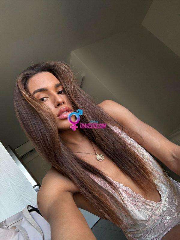 Bella Pacheco