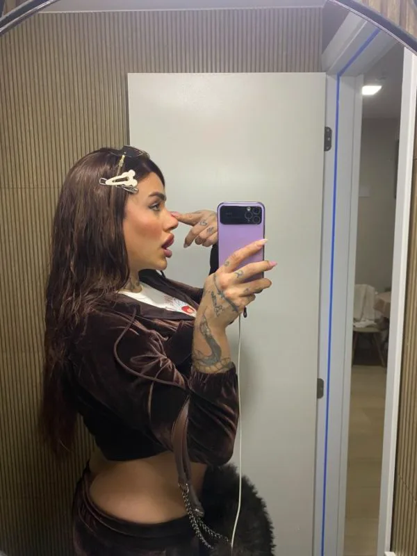 Acompanhante Trans Bella Sampaio em Santos