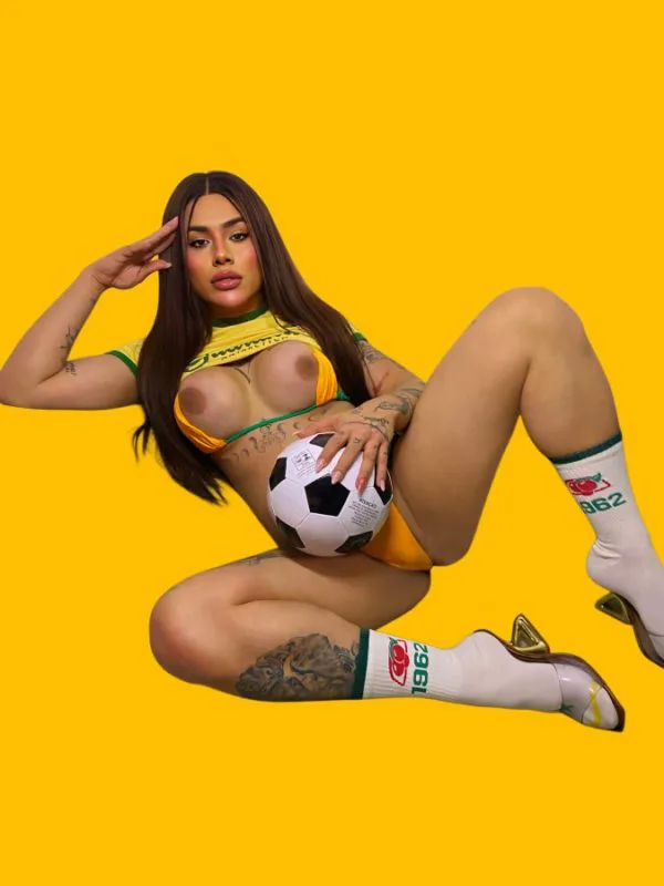 Acompanhante Trans Bella Sampaio em Santos