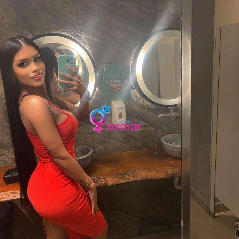 Bella Santos