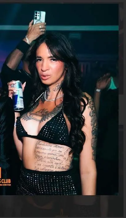 Acompanhante Trans Mirella Menezes em São Carlos