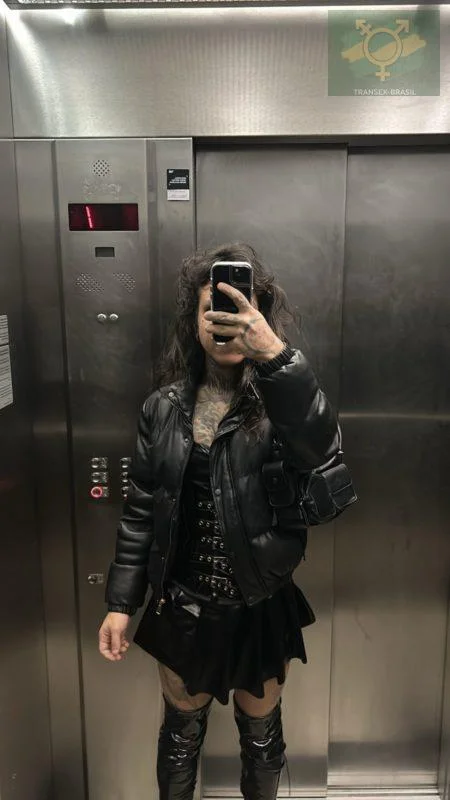 Travesti acompanhante Camila Toaza, São Paulo