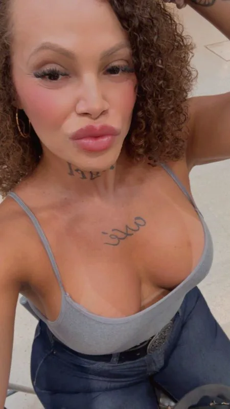 Acompanhante Trans Camilla Carvalho em Campinas - Foto 32 - Transex Brasil