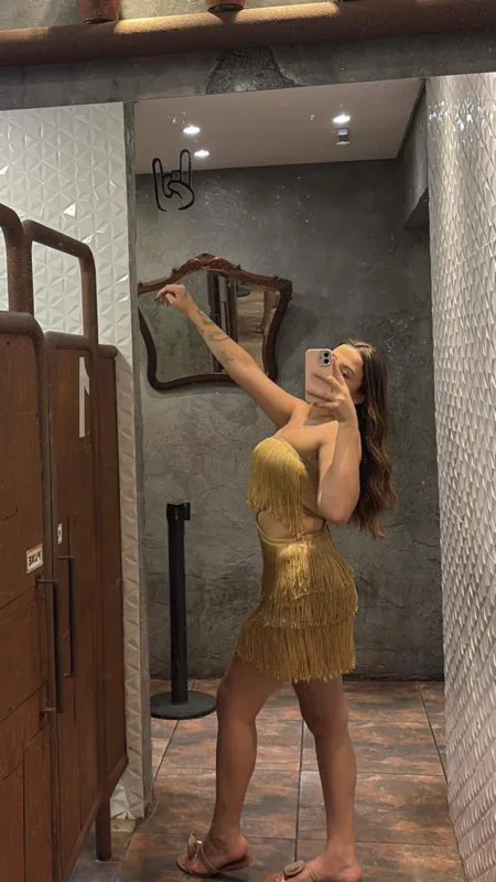 Acompanhante Clara Ribeiro em Bauru