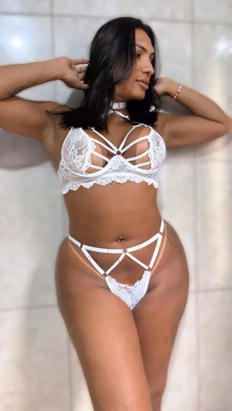 Acompanhante Diane Dias em Manaus