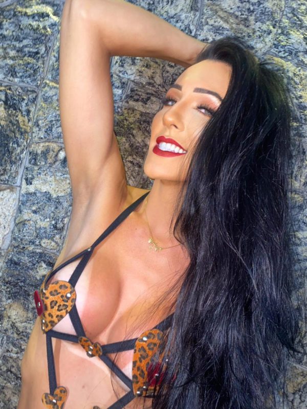 Acompanhante Trans Ellyn Gazarolly em Araraquara