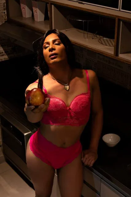 Acompanhante Trans Emilly Diaz em Curitiba - Foto 27 - Transex Brasil