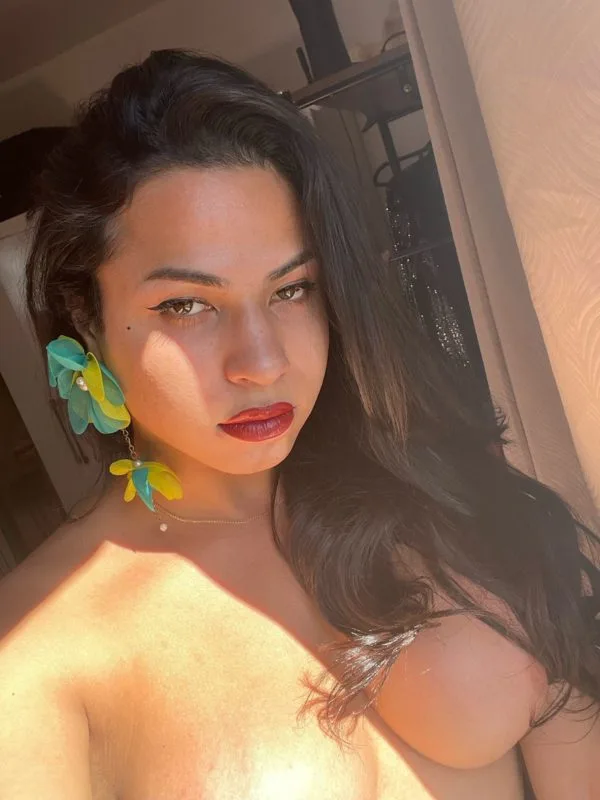 Acompanhante Trans Emmanuelle Leone em Porto Alegre - Foto 18 - Transex Brasil