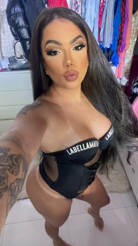 Acompanhante Trans Estrela Singular em Goiânia