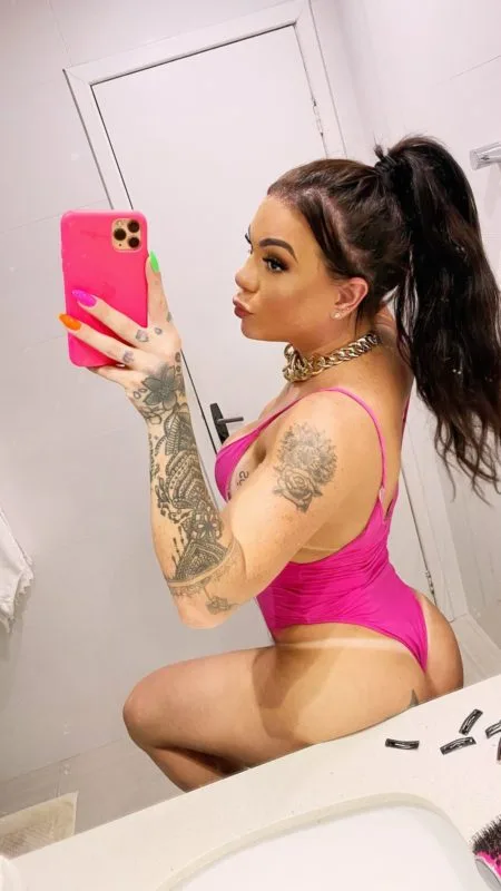 Acompanhante Trans Estrela Singular em Goiânia - Foto 57 - Transex Brasil