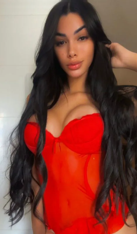 Acompanhante Fernanda Macena em Brasília