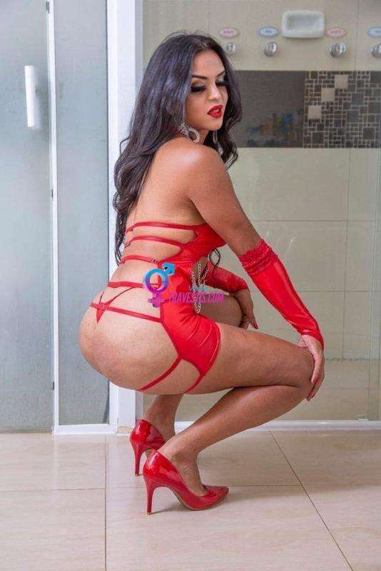 Francine Macedo