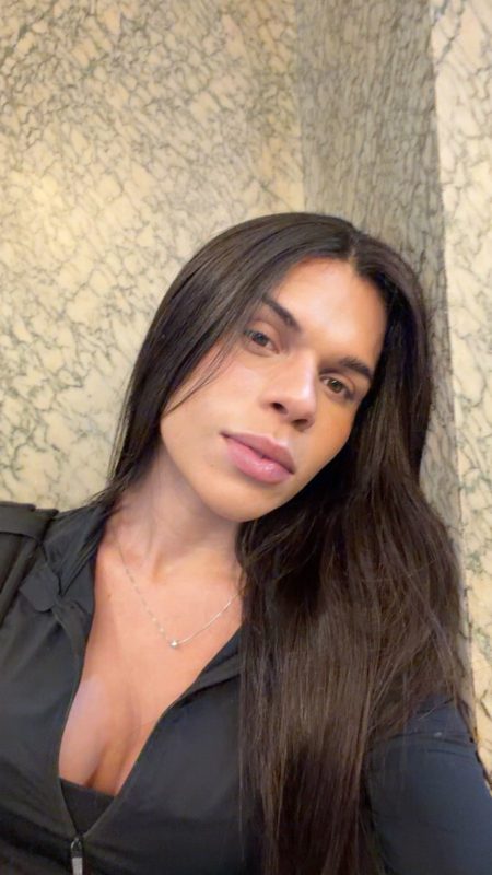 Acompanhante Trans Helen em São Paulo
