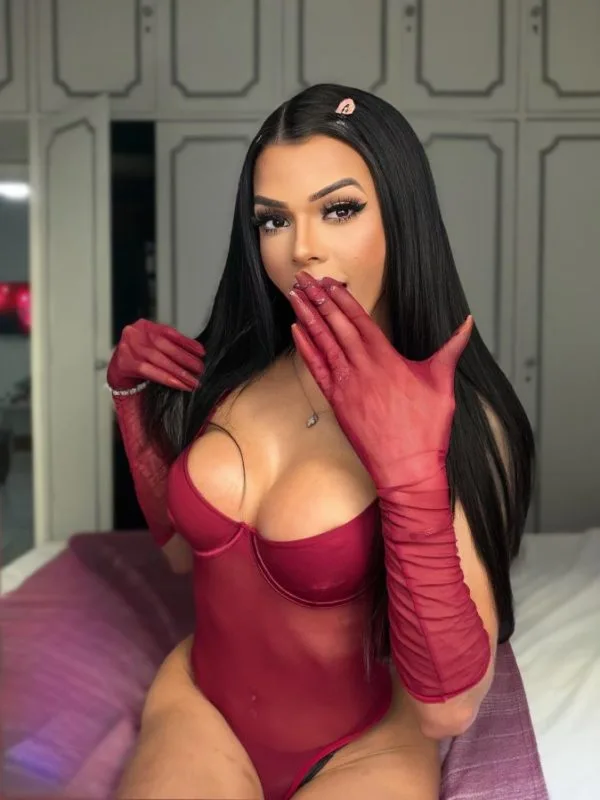 Acompanhante Trans Imolla Karoline em Rio de Janeiro