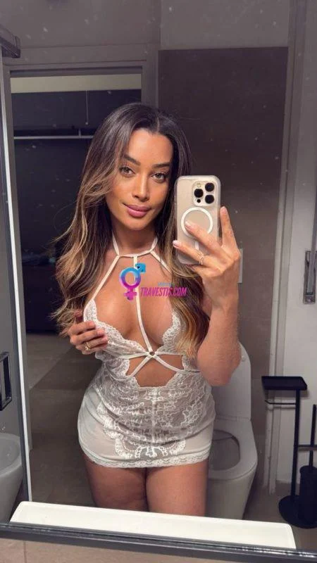 Iris Araújo