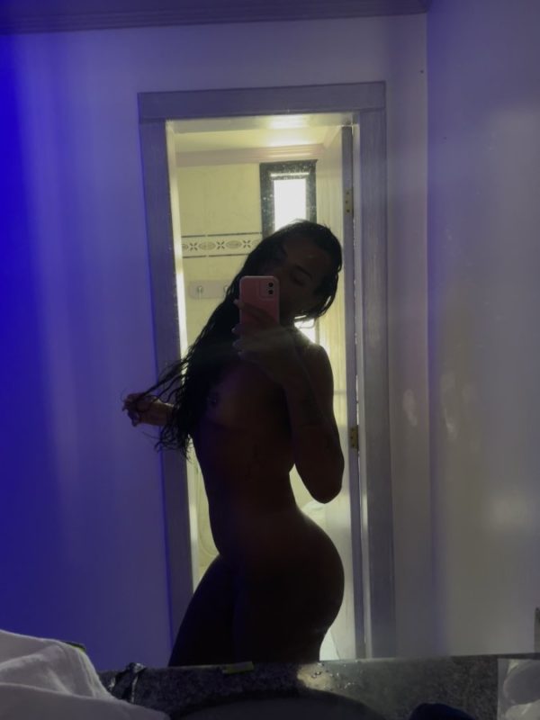 Acompanhante Trans Jade Gomes em Luís Eduardo Magalhães - Foto 93 - Transex Brasil