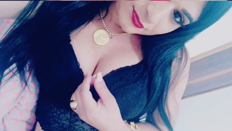 Acompanhante Kallily Baiana em Seabra
