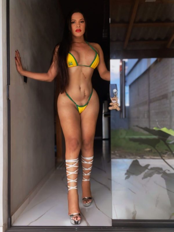 Acompanhante Trans Kamylla Travesti em Tailândia