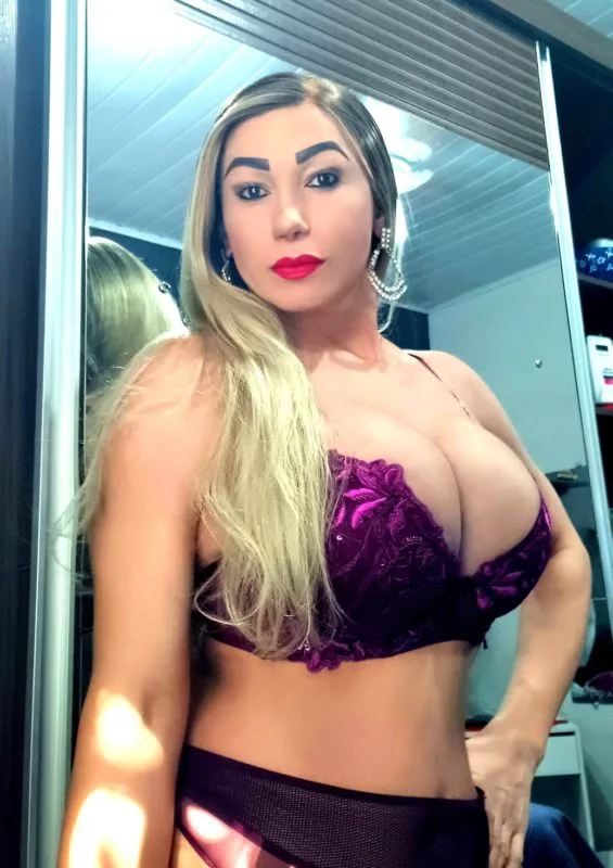 Acompanhante Trans Karen Oliver em Cuiabá - Foto 86 - Transex Brasil