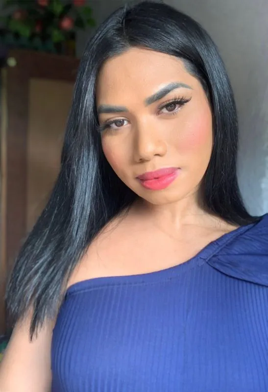 Karina Vasconcelos - Sem Local