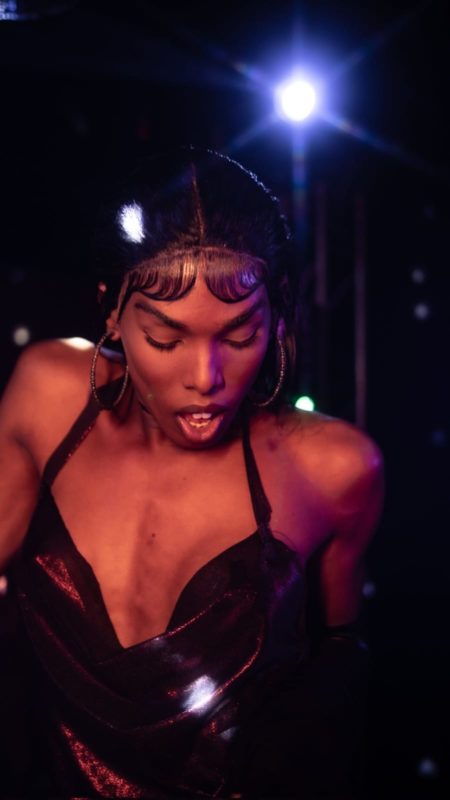 Acompanhante Trans Karma Íris em Feira de Santana