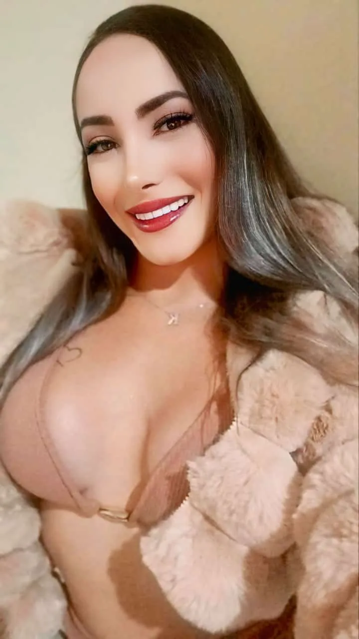 Acompanhante Trans Karolyne Vastezon em Cajamar - Foto 90 - Transex Brasil