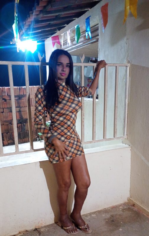 Acompanhante Kelly Cruz em Gravatá