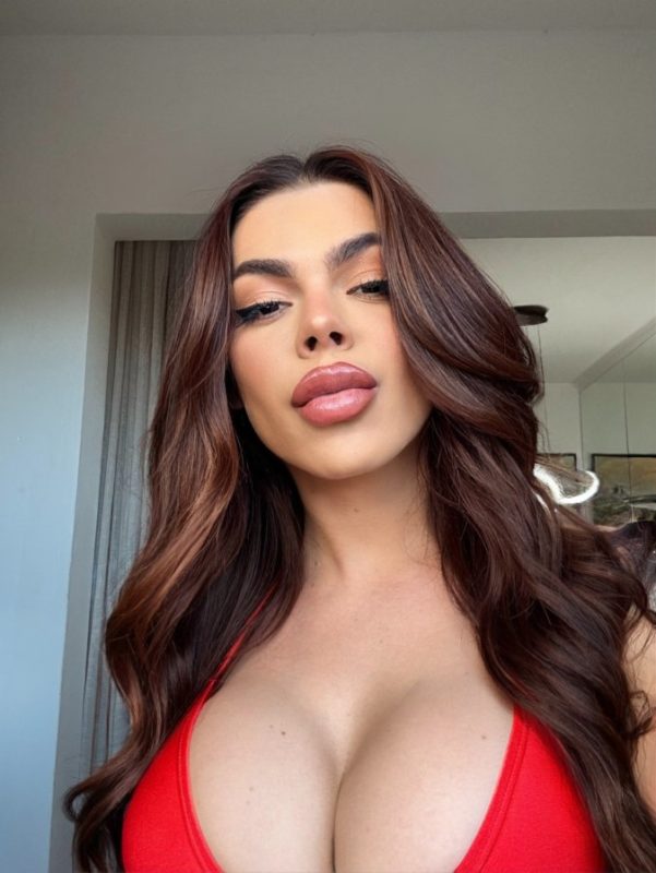 Acompanhante Trans Larissa Alencar em Recife