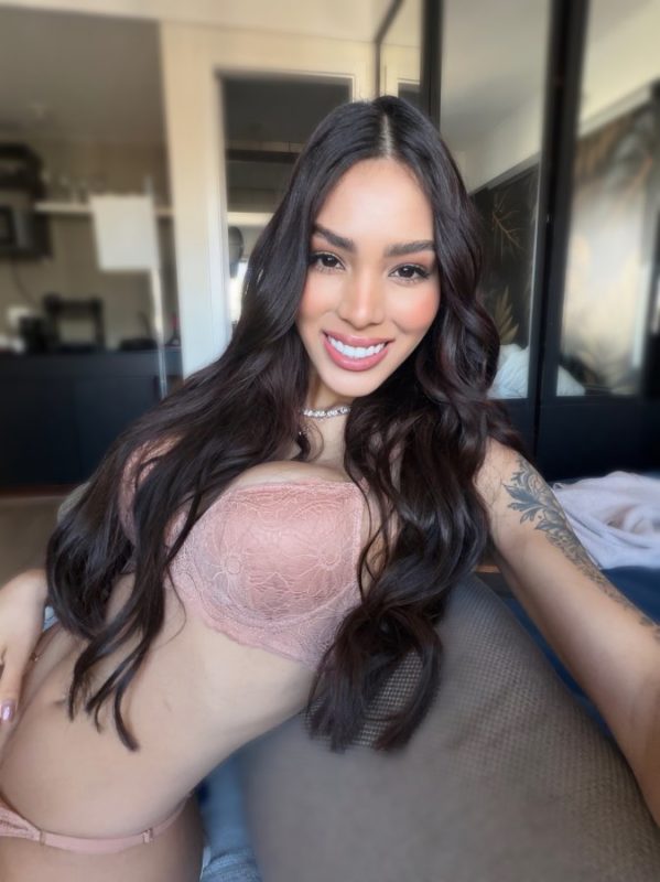 Acompanhante Trans Larissa Araújo em São Paulo - Foto 28 - Transex Brasil