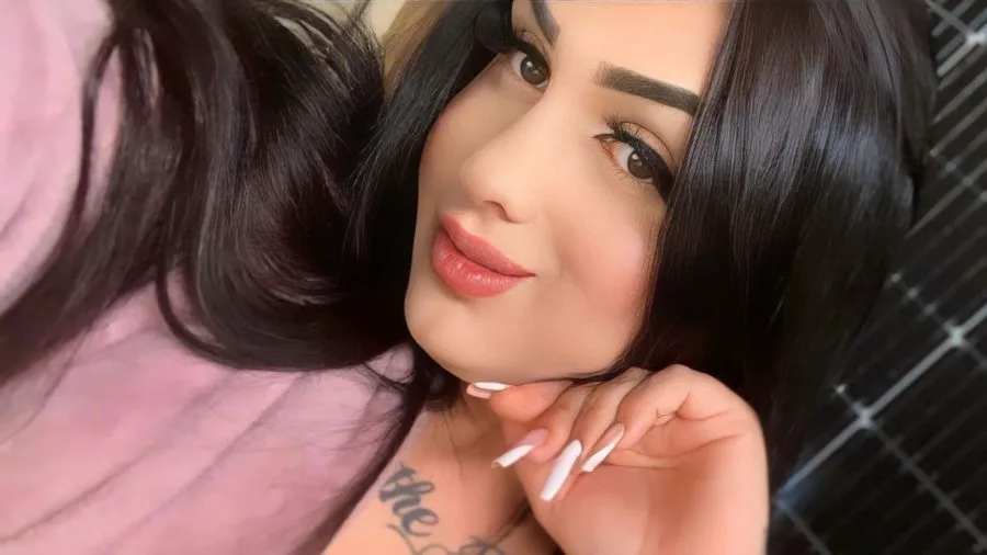 Acompanhante Trans Larissa Dotada em Balneário Camboriú - Foto 77 - Transex Brasil