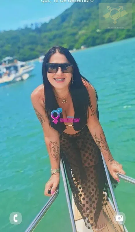 Transex acompanhante Tijucas,  Larissa