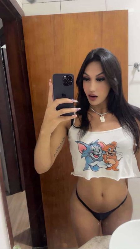 Acompanhante Trans Laurinha Sanches em Maringá