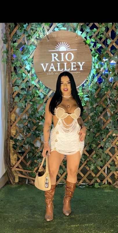Acompanhante Trans Layanne Abelha em Salvador