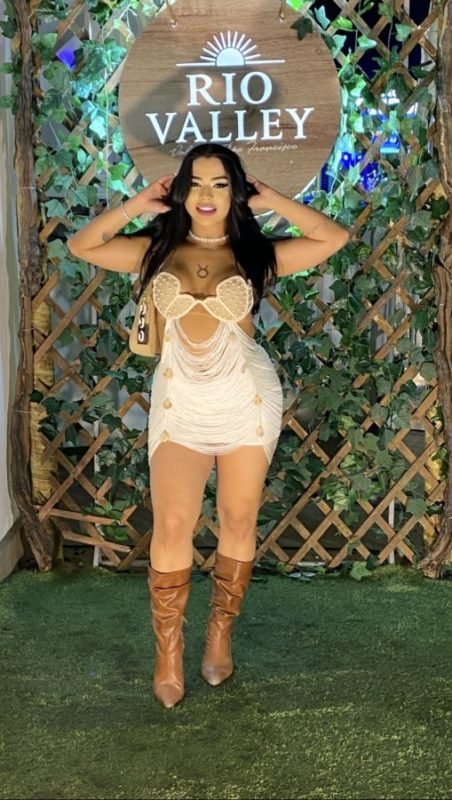 Acompanhante Trans Layanne Abelha em Salvador