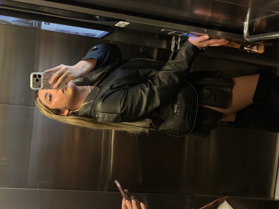 Acompanhante Trans Liz Scheneider em São Paulo