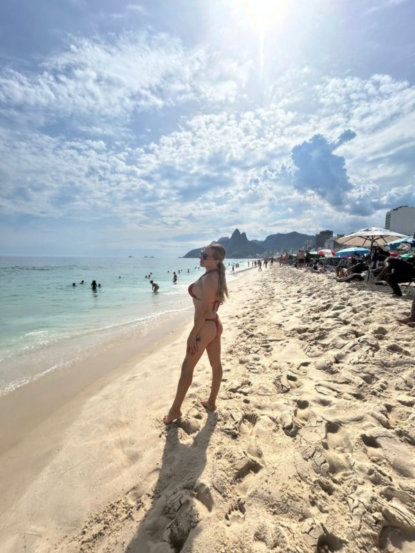 Acompanhante Trans Loba Lisboa em Salvador