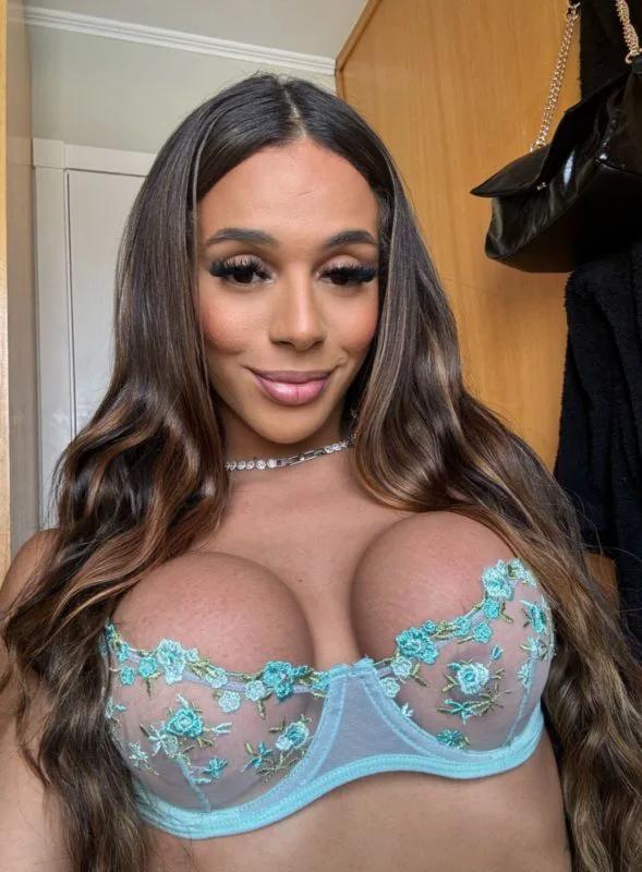 Acompanhante Trans Maitê Valença em Aracaju - Foto 66 - Transex Brasil